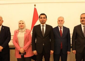 الاعلان عن المصادقة على مساري طريق التنمية