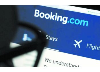 موقع “بوكينغ” يحــذر من الاحتيال بالذكاء الاصطناعي