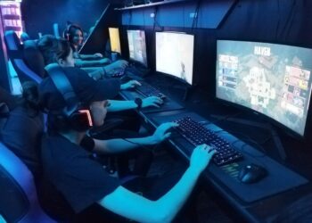 مشروع سعودي يسعى لتــحويل الكيمياء إلى لعبة إلكترونية