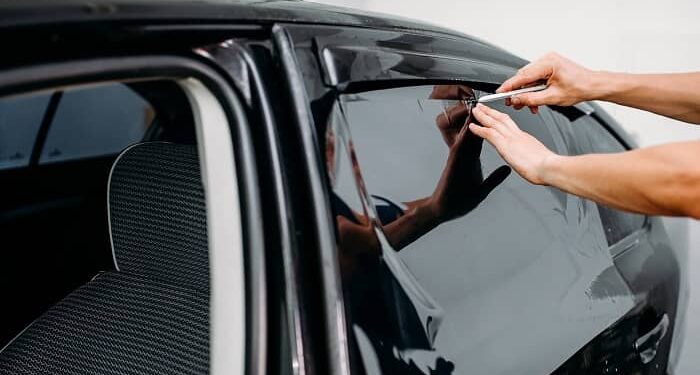 المرور توضح حقيقة السماح بتظليل السيارات خلال الصيف