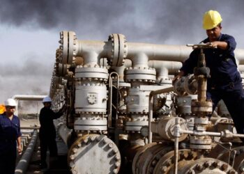 الشركات النفطية تتلاعب بقانون تشغيل العراقيين