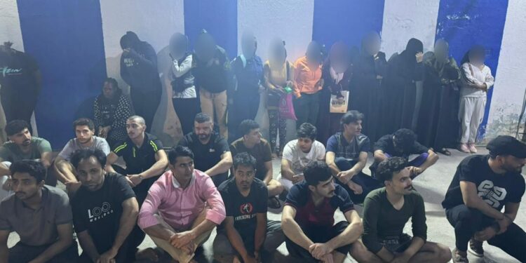 بغداد .. اعتقال نساء يمارسن “البغاء والسمسرة” وعشرات الأجانب