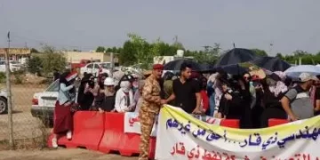 متظاهرون يغلقون شركة نفط ذي قار