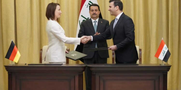 السوداني يرعى توقيع اتفاق تعاون بين المصرف العراقي للتجارة TBI ومؤسسة الائتمان للصادرات الألمانية