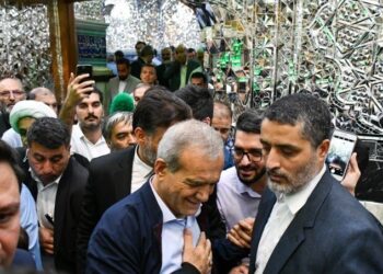 ايران .. بعد فرز أكثر من 19 مليون صوت بزشكيان يتمسك بصدارة الانتخابات