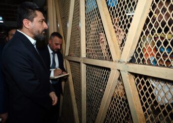 قرار بـ”لمّ شمـــــل” السجناء من العائلة الواحدة في قسم واحد