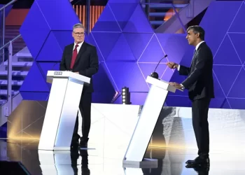 الزعماء الأمريكيون عار على أمتهم ,, والبريطانيون فشلوا في إثبات حقهم في القيادة