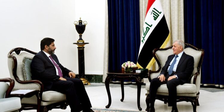 خالد الأسدي يلتقي رئيس الجمهورية