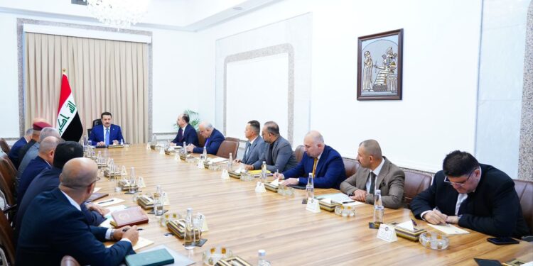 السوداني يوجه بوضع خطة متكاملة لمشروع تطوير المناطق المحيطة بطريق (دورة- يوسفية) السريع