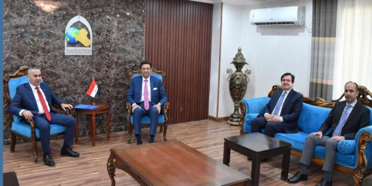 العراق وفلسطين يبحثان الاستعـــدادات لزيارة رئيس وزراء دولة فلسطين إلى بغداد