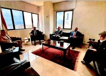 العراق ولبنان يبحثان فرص تعزيز التعاون الاقتصادي