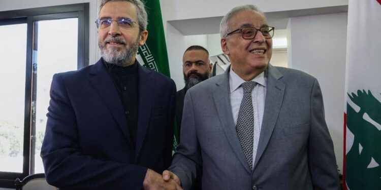 وزير الخارجية الايراني بالوكالة في اول رحلة خارجية  يصل الى بيروت