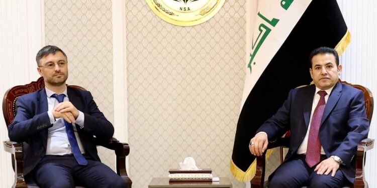 الأعرجي يلتقي وفداً من وزارة العدل الفرنسية