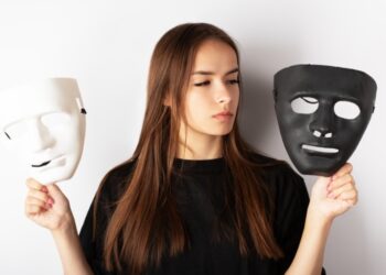 قد تكون صديقاً لشخصية سيكوباتية دون أن تدري