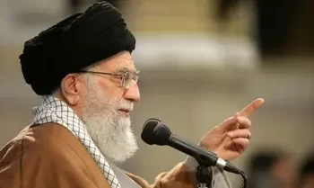 خامنئي يختــــار مرشحه المفضّل ,,, “مؤمن بالثورة”