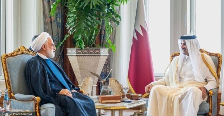 قطر تطلــق ســــراح (4 صياديين إيرانيين) وتنقلهم إلى اراضيهم