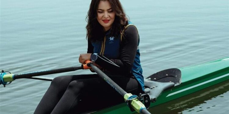 لاعبة سعودية تثير الجدل عبر السوشيال ميديا