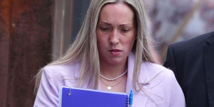 بريطانيا ..السجن لمدرسة مارست الجنس مع تلميذين قاصرين