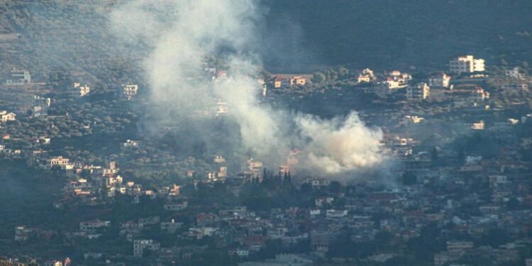 غارتين إسرائيليتين على جنوب لبنان تقتل 5 سوريين بينهم 3 أطفال