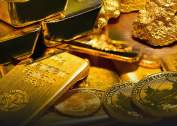 هرب المستثمرين من الأصول الخطرة يدفع الذهب إلى مكاسب 34%