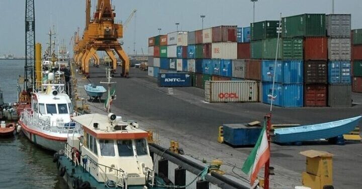 الصين والإمارات تستحوذان على 60% من صادرات إيران