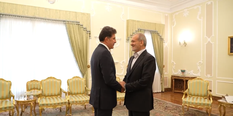 نيجيرفان بارزاني في طهران يجتمـــــع مع الرئيس الإيراني