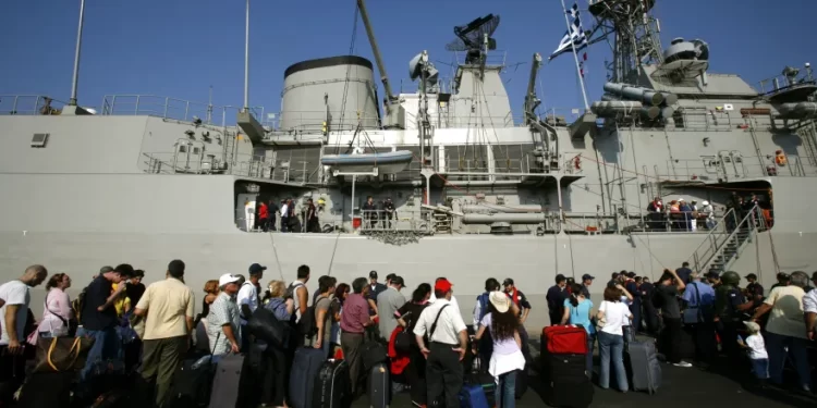 مهمة بحرية أوروبية.. دمرنا طائرتين مسيرتين في خليج عدن