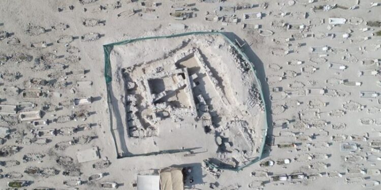 اكتشــــاف أول مبنى مسيحي في البحرين يعود للقرن الـ 4 الميلادي