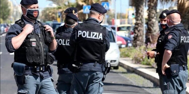 ايطاليا .. تحرير 33 شخصا هنديا من العبودية ,,, “يعملون 12 ساعة يوميا”