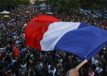 فرنسا .. ردود الفعل الداخلية والدولية بعد خسارة اليمين المتطرف في الانتخابات التشريعية