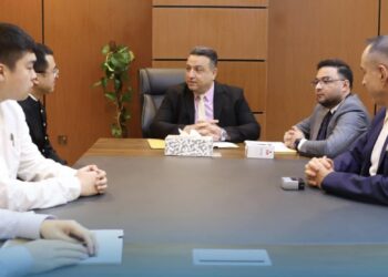 الاعلان عن توقيع ملحقي عقدين لإنشاء مطار الناصرية مع شركتين تركية وصينية