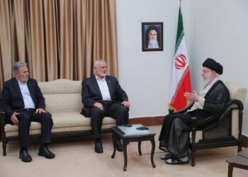 خامنئي يصدر بيان بعد اغتيال اسماعيل هنية في ايران