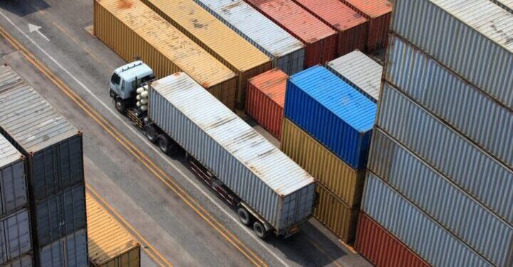 صادرات إيران إلى الإمارات تنموا بـنسبة 30% خلال 3 أشهر