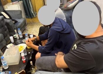 بغداد.. اعتقال 13 بينهم أجنبيان وضبط شقة لـ”الدعارة ولعب القمار”