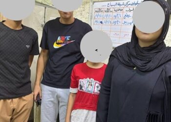 بغداد .. شرطي “مخمور” يحتجز عائلته تحت تهديد السلاح