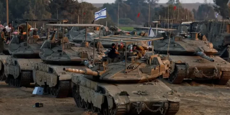 مقتل رهينتين أخريين في غــــزة وإسرائيل تمهد لشن “عملية كبيرة” في خان يونس