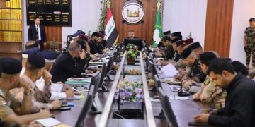 وزير الداخلية يوجه بالعمل على توفير الانسيابية العالية في حركة الزائرين والتعاون التام مع أصحاب المواكب الحسينية