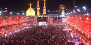 اكثر من 5 ملايين زائر من العراقيين والعرب والأجانب يحيون مراسم زيارة عاشوراء في كربلاء