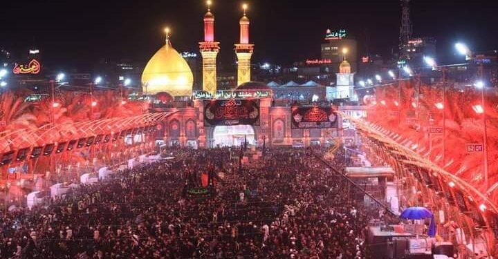 اكثر من 5 ملايين زائر من العراقيين والعرب والأجانب يحيون مراسم زيارة عاشوراء في كربلاء