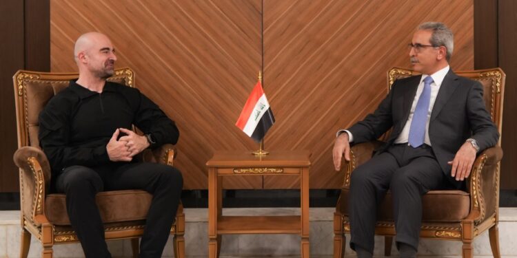 زيدان يستقبل بافل طالباني