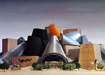 أبوظبي تكتب فصلا جديدا في تاريخها الثقافي