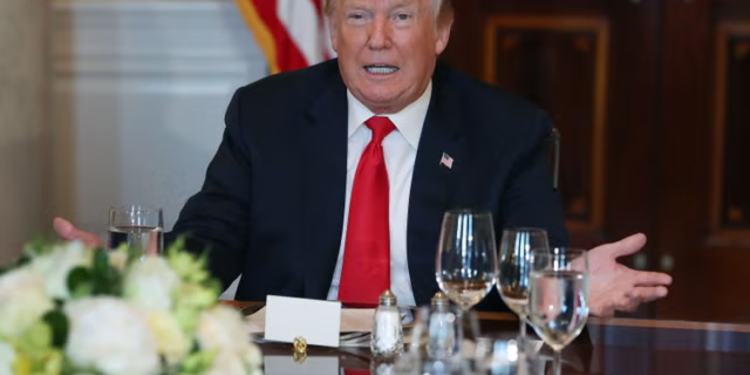 ثروة ترمب تهبط 900 مليون $ منذ دخول هاريس السباق الرئاسي