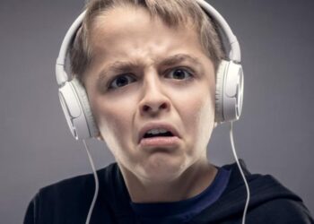 هل من المقبول أن يفرض الأهل ذوقهم الثقافي على أبنائهم؟