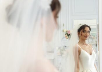 تزايد ظاهرة الزواج من الذات