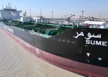 العراق بحاجة الى 60 ناقلة نفط