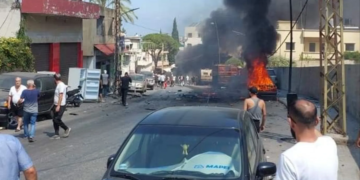إسرائيل تغتـــــال قيادي في فتح بقصف سيارته جنوبي لبنان