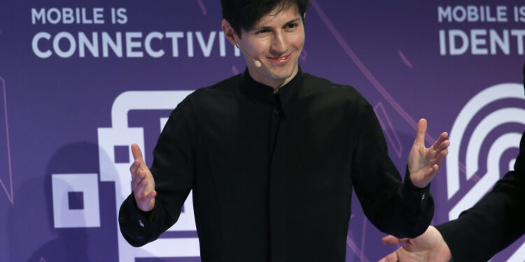 روسيا تحذر فرنسا من “أي ترهيب” بحق مؤسس تليغرام