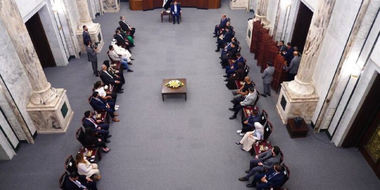 السوداني يستقبل صناع المحتوى الهادف المشاركين في مؤتمر (طريق الطوفان)