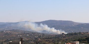 عدة دول تدعو مواطنيها لمغادرة لبنان وإسرائيل وعدم السفر