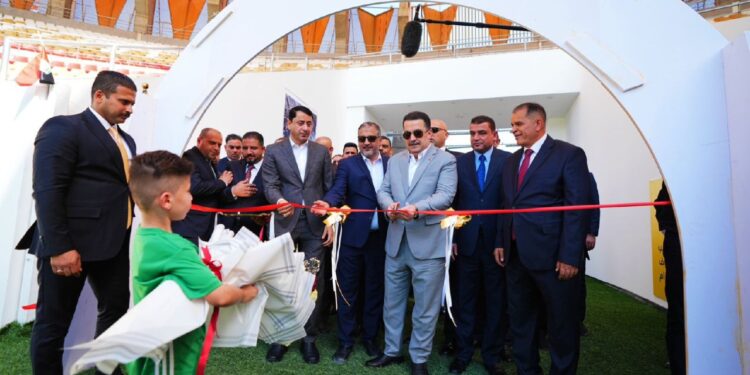 السوداني يصل الى ذي قار لافتتاح عدد من المشاريع